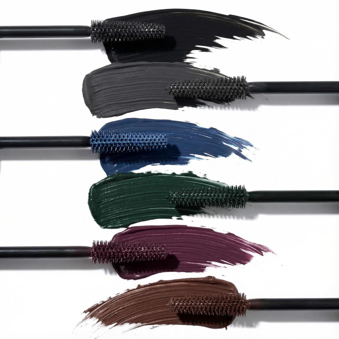 Prime Prometics PrimeLash Mascara for Older Women – Volumizing, Incredible Length in 2 Coats – Long-Stay, Zero Clumps, Hypoallergenic (Black)